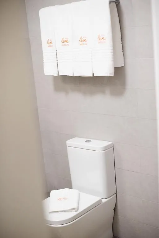 Hostal Live Барселона