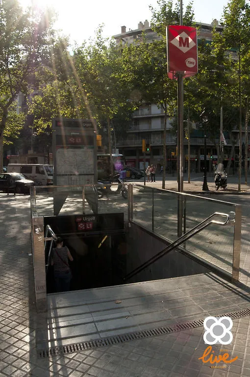 Hostal Live Barcelone Maison d'hôtes