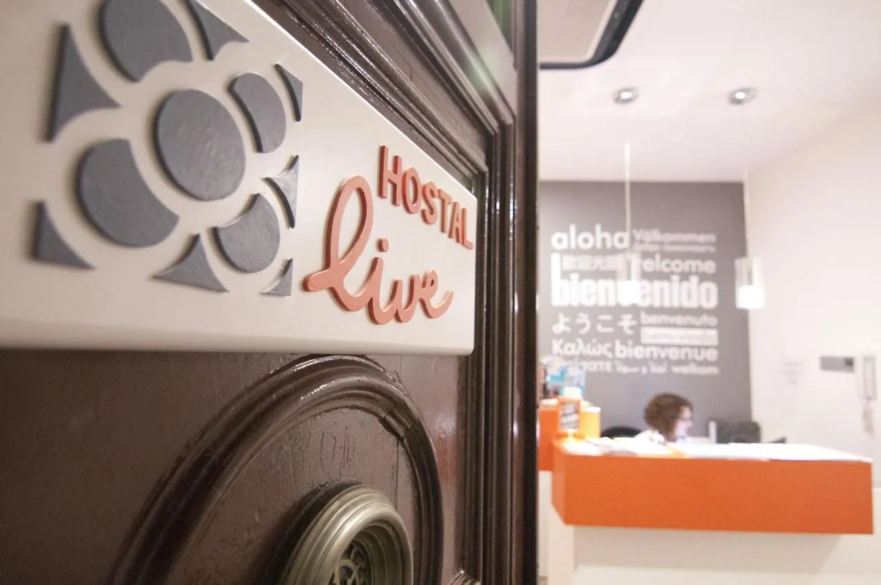 Hostal Live Barcelona 2*,  Hiszpania